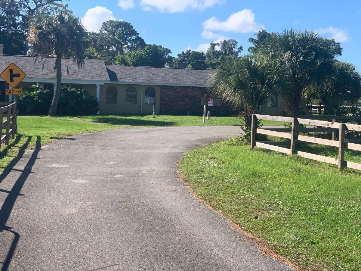Oyo Family Ranch At Melbourne Fl Hotel Ngoại thất bức ảnh